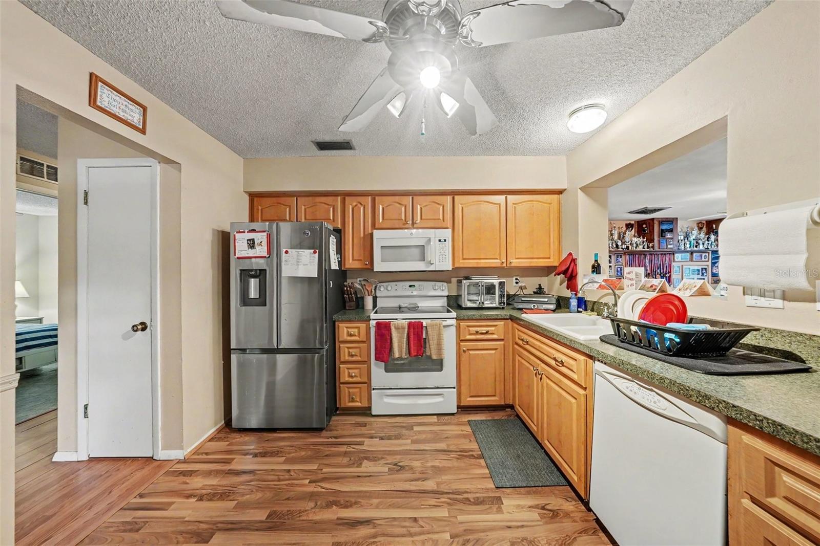 Image 10 of 14 For 12706 Whisper Circle