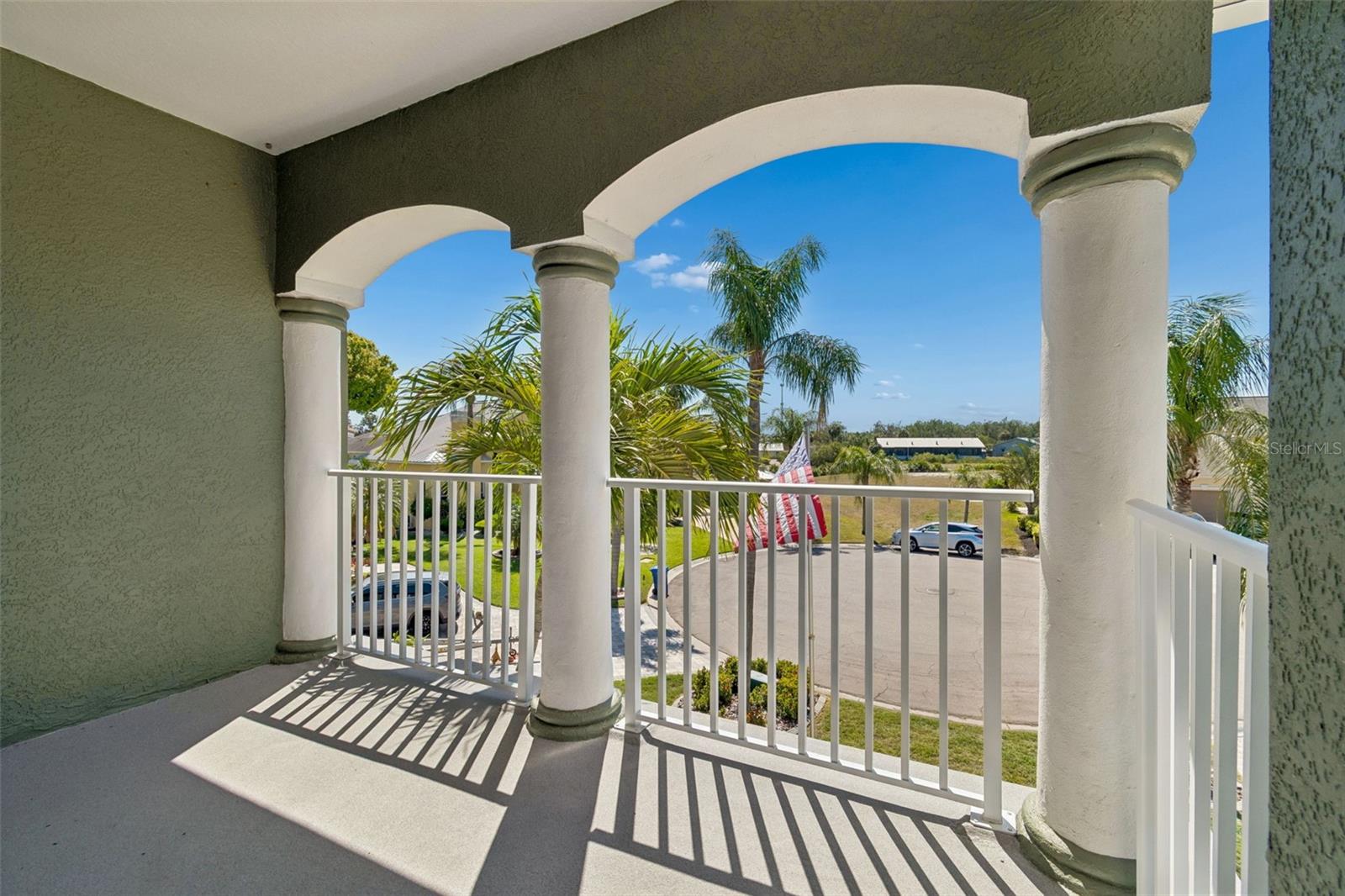 Image 33 of 50 For 703 Bunker View Drive