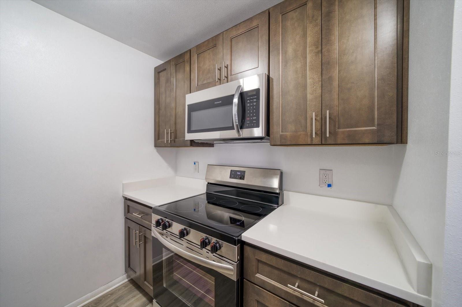Image 16 of 23 For 8693 Bardmoor Boulevard 205