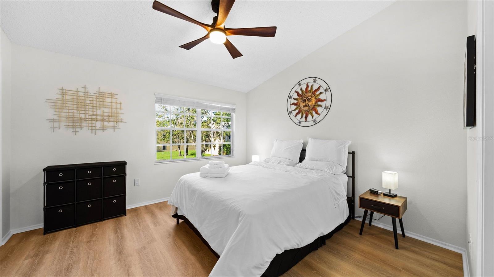 Image 13 of 21 For 12444 Berkeley Square Drive