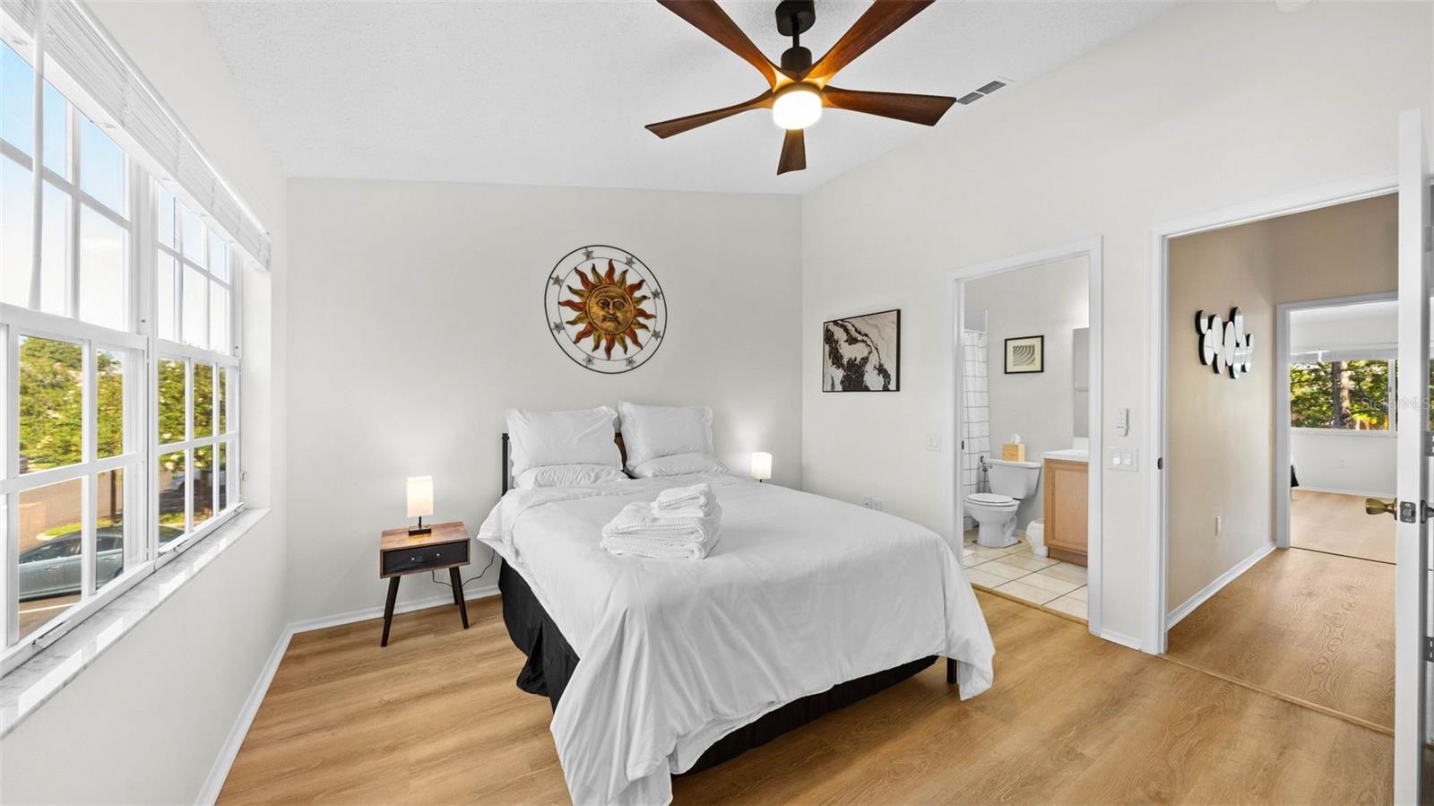 Image 14 of 21 For 12444 Berkeley Square Drive