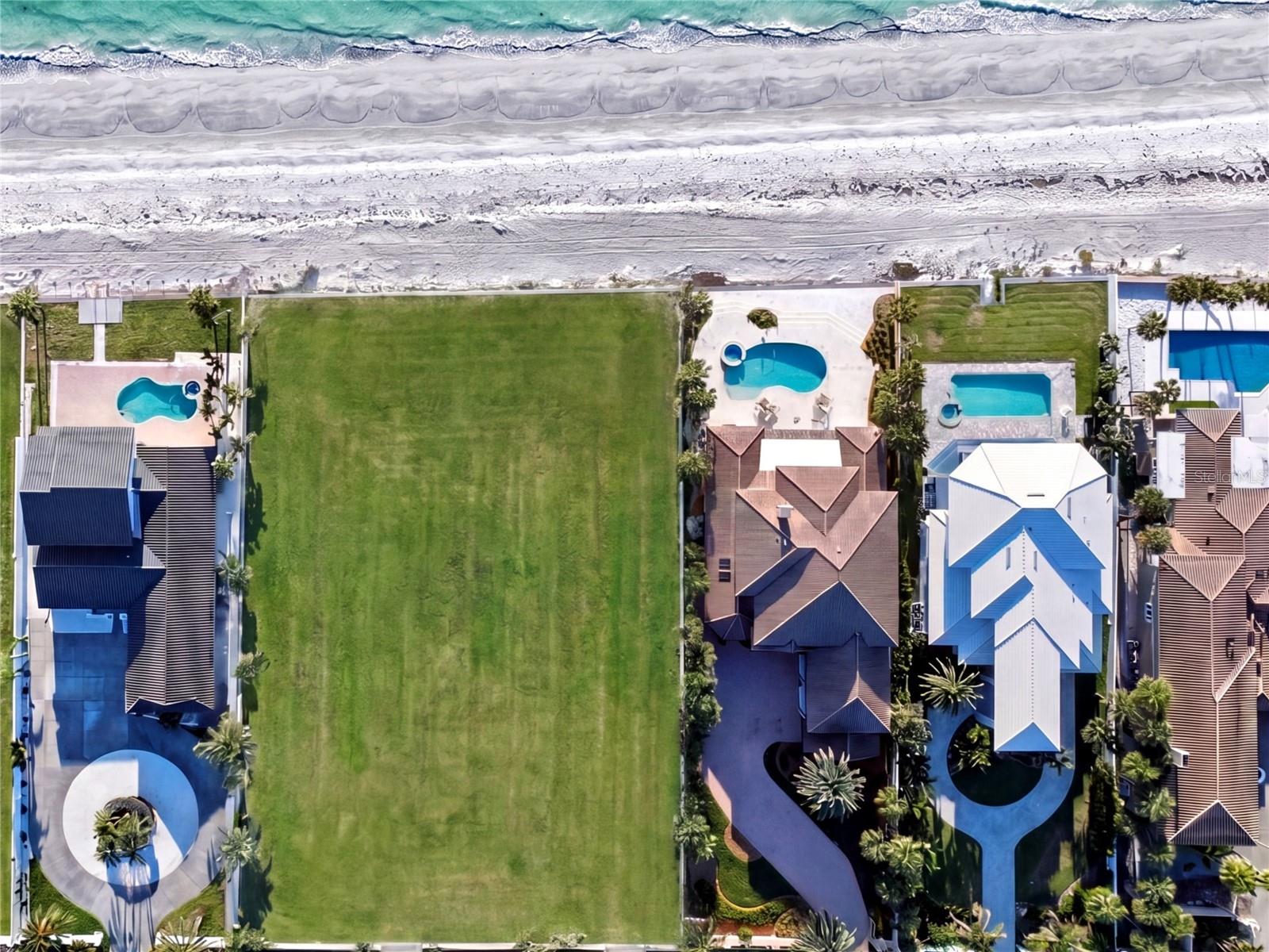 Listing photo id 1 for 1420 And 1440 Gulf Boulevard