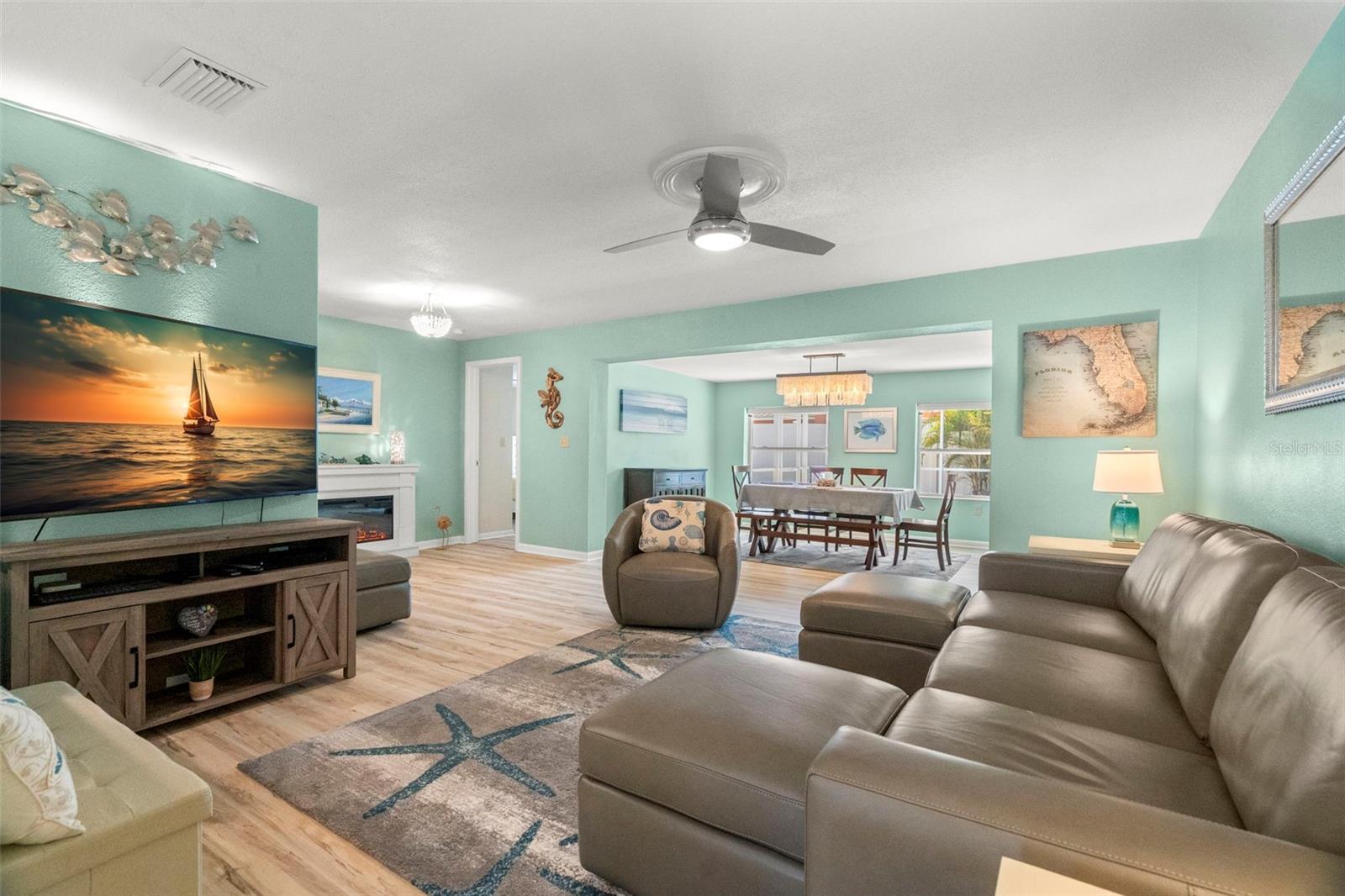 Image 12 of 45 For 12254 69th Ter Terrace