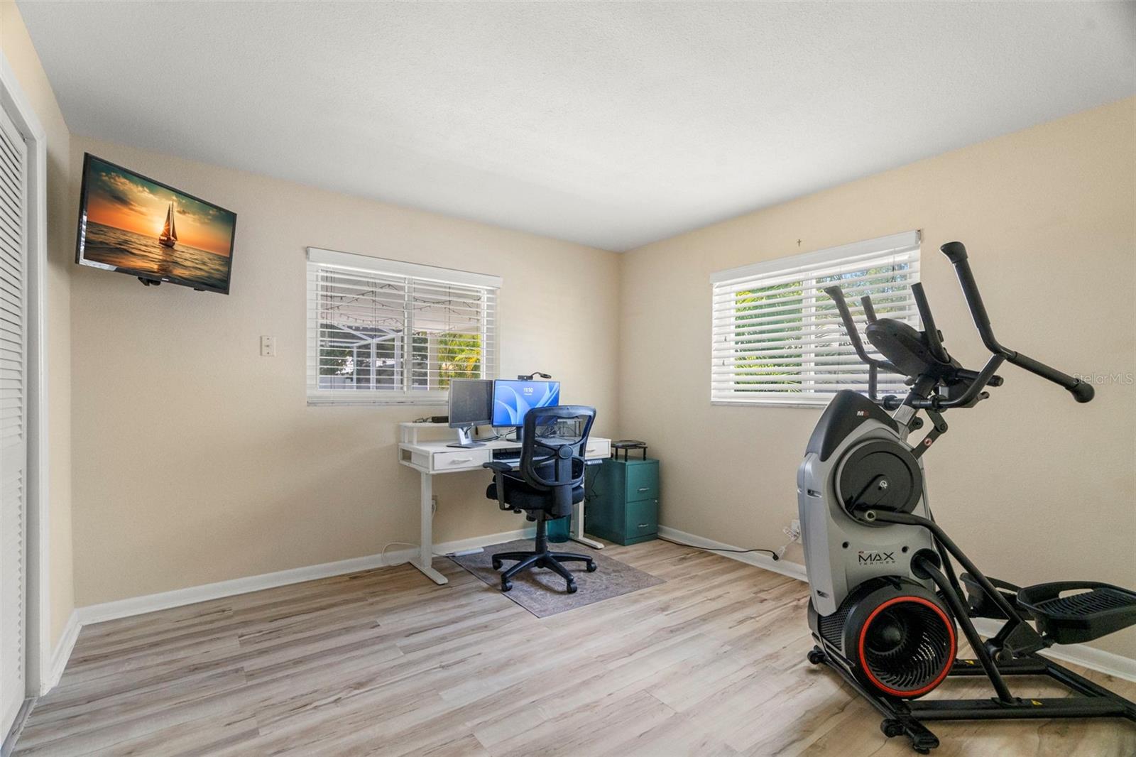 Image 31 of 45 For 12254 69th Ter Terrace