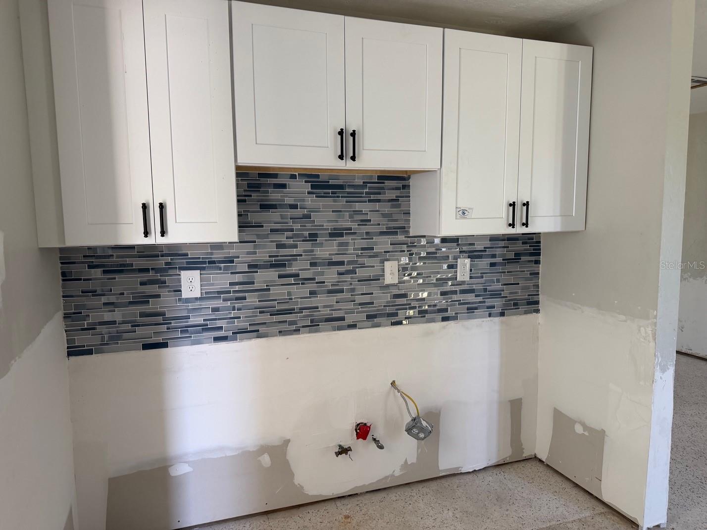 Image 2 of 12 For 430 42nd Avenue Ne