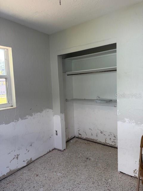 Image 6 of 12 For 430 42nd Avenue Ne