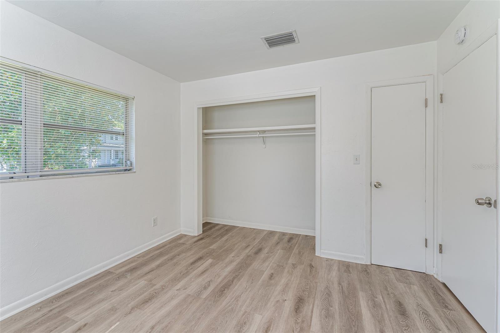 Image 30 of 46 For 506 Sparkman Avenue