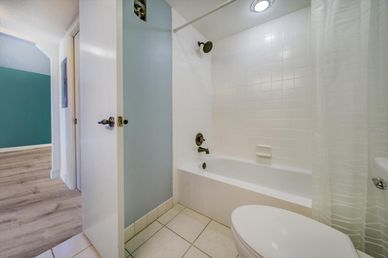 Image 13 of 23 For 8693 Bardmoor Boulevard 205b