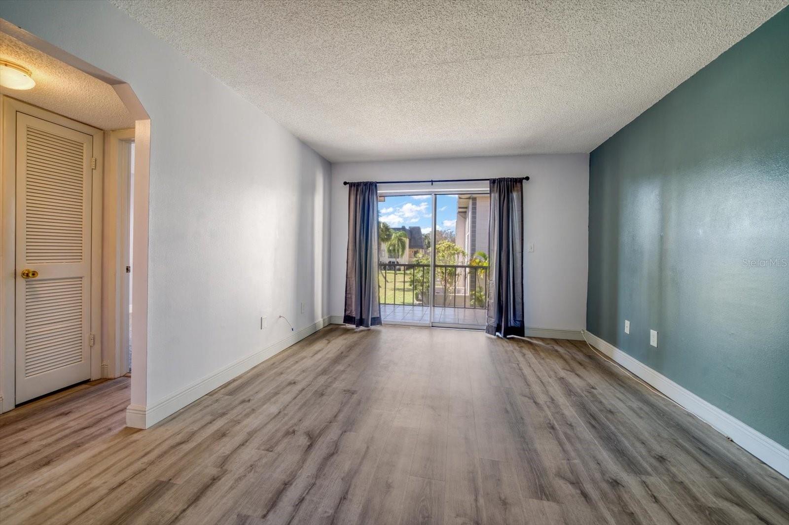 Image 14 of 23 For 8693 Bardmoor Boulevard 205b