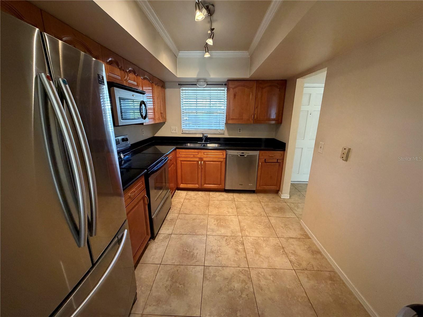 Image 10 of 27 For 10335 Carrollwood Lane 116
