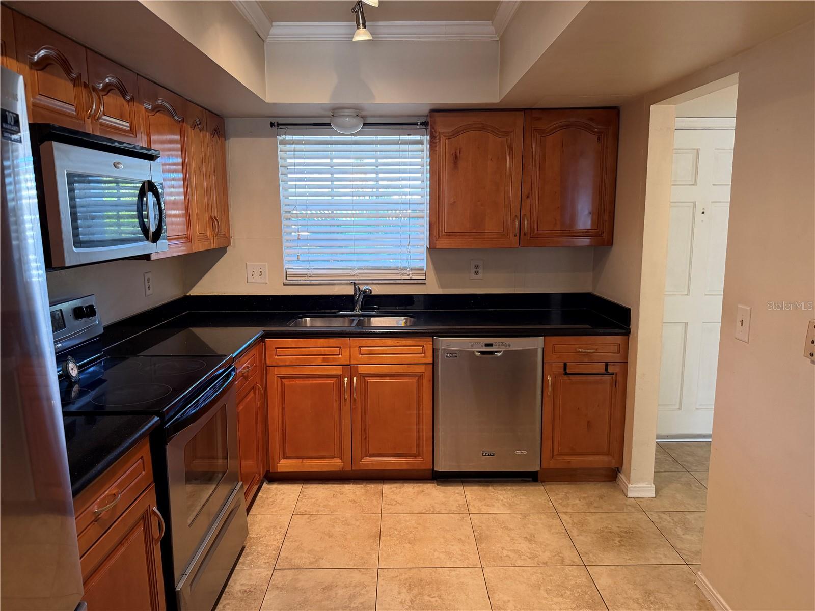 Image 11 of 27 For 10335 Carrollwood Lane 116