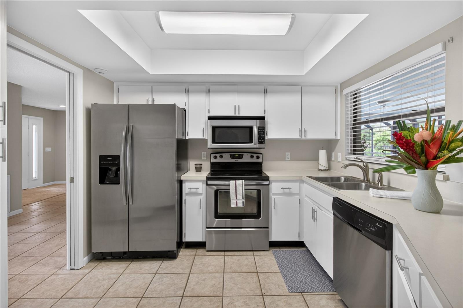 Image 13 of 52 For 23311 Dover Drive