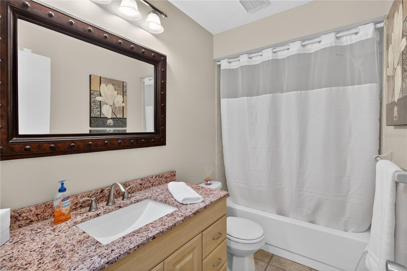 Image 33 of 52 For 23311 Dover Drive