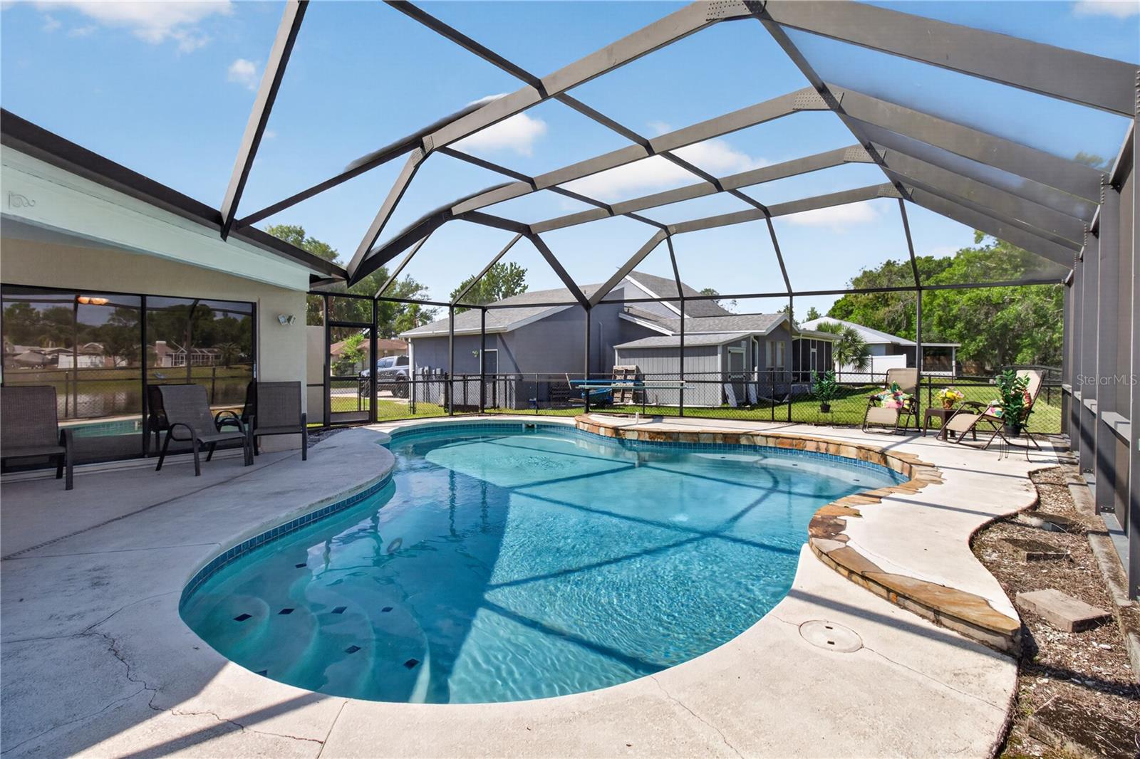 Image 40 of 52 For 23311 Dover Drive