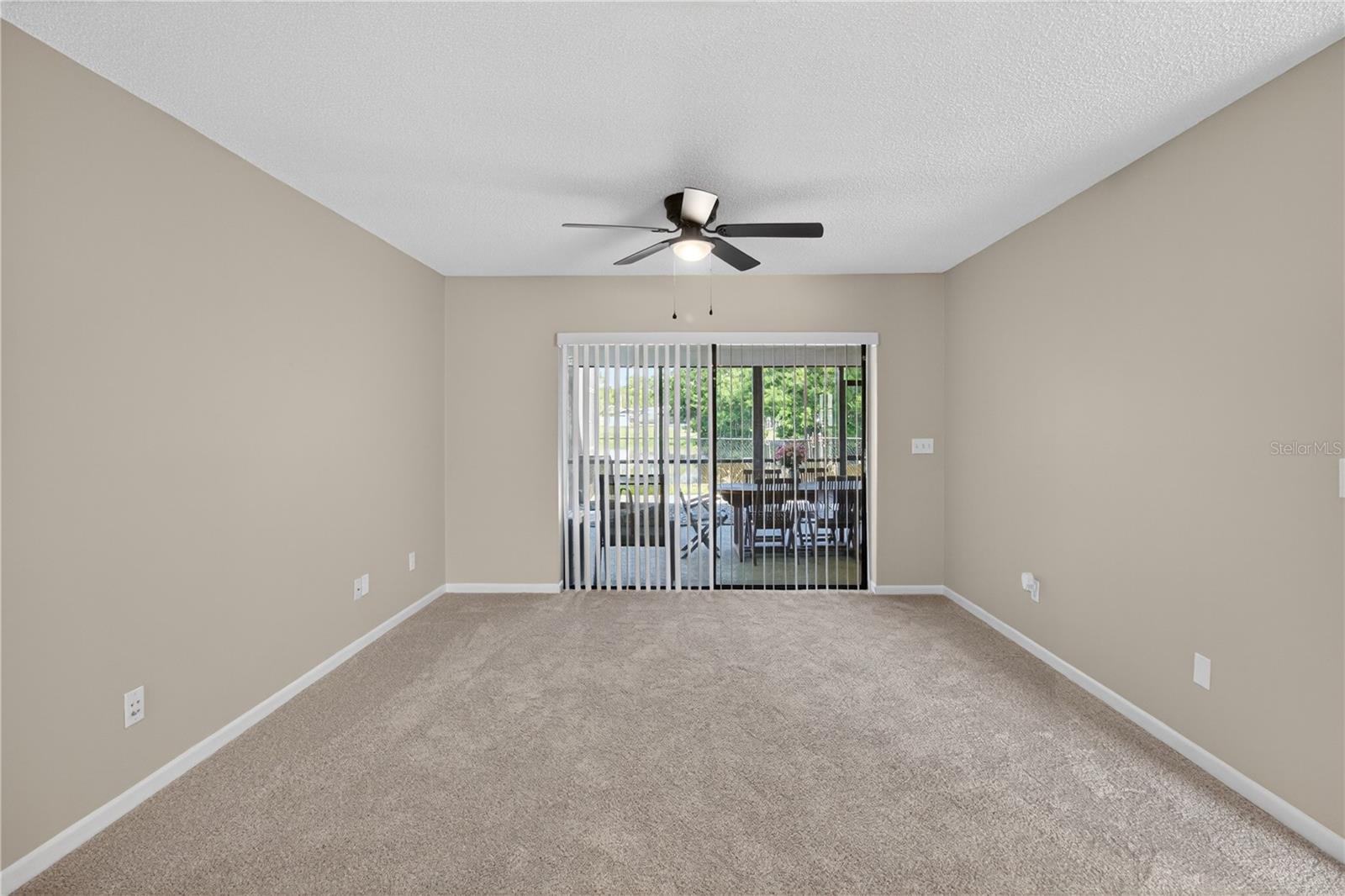 Image 6 of 52 For 23311 Dover Drive