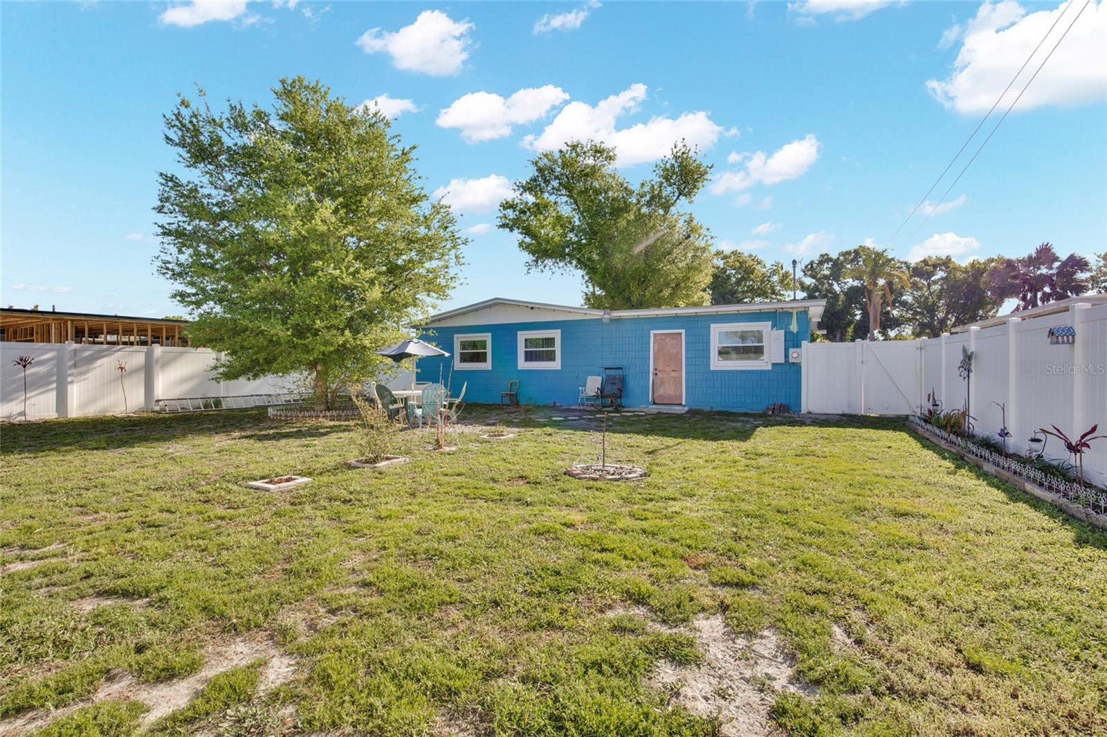 Image 24 of 30 For 6206 Hale Avenue