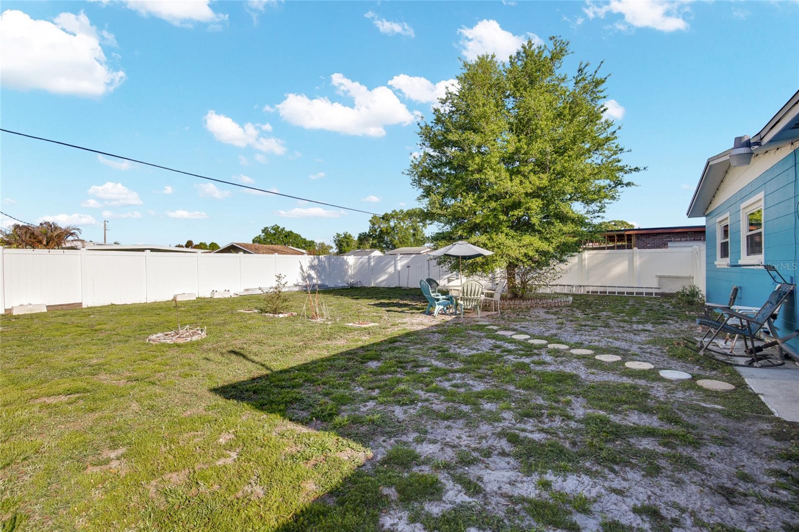 Image 4 of 30 For 6206 Hale Avenue