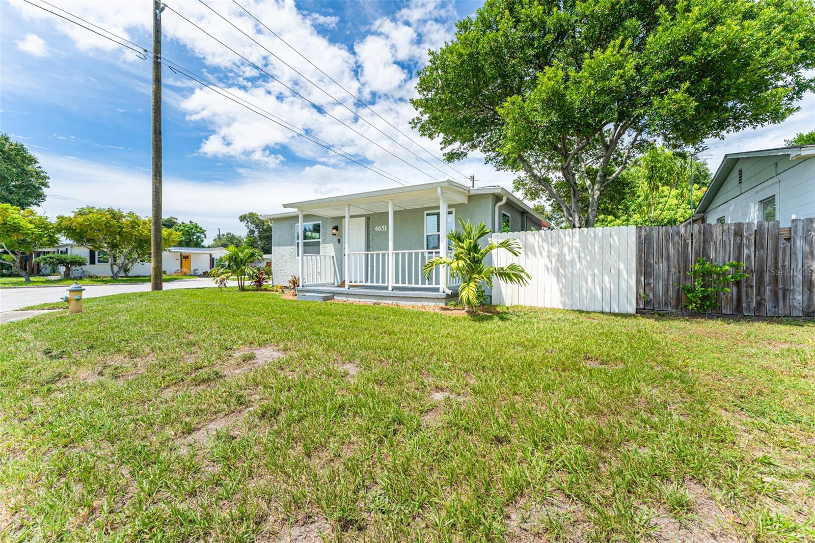 Image 3 of 97 For 4651 22nd Avenue N