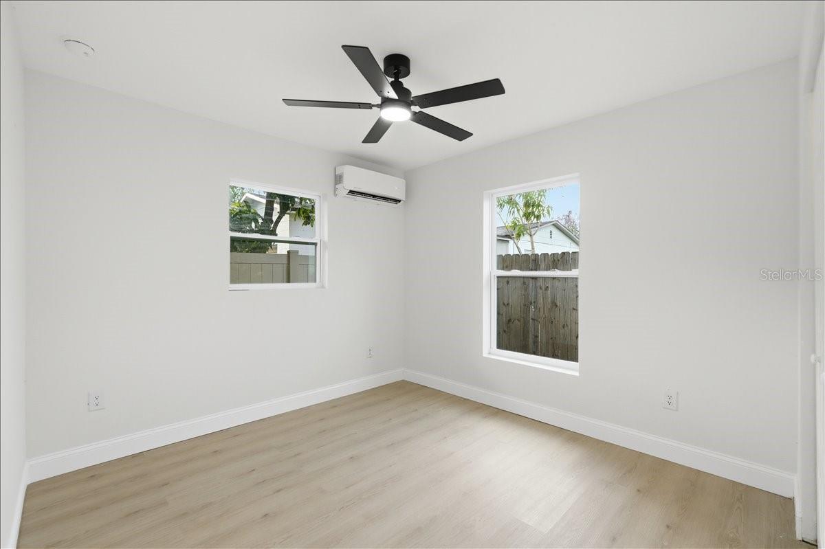 Image 77 of 97 For 4651 22nd Avenue N
