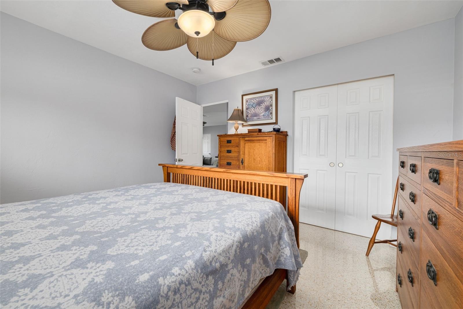 Image 13 of 28 For 1099 52nd Street S