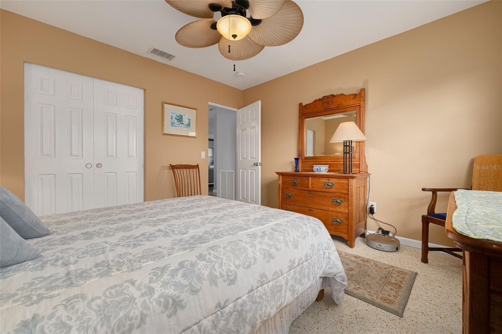 Image 17 of 28 For 1099 52nd Street S