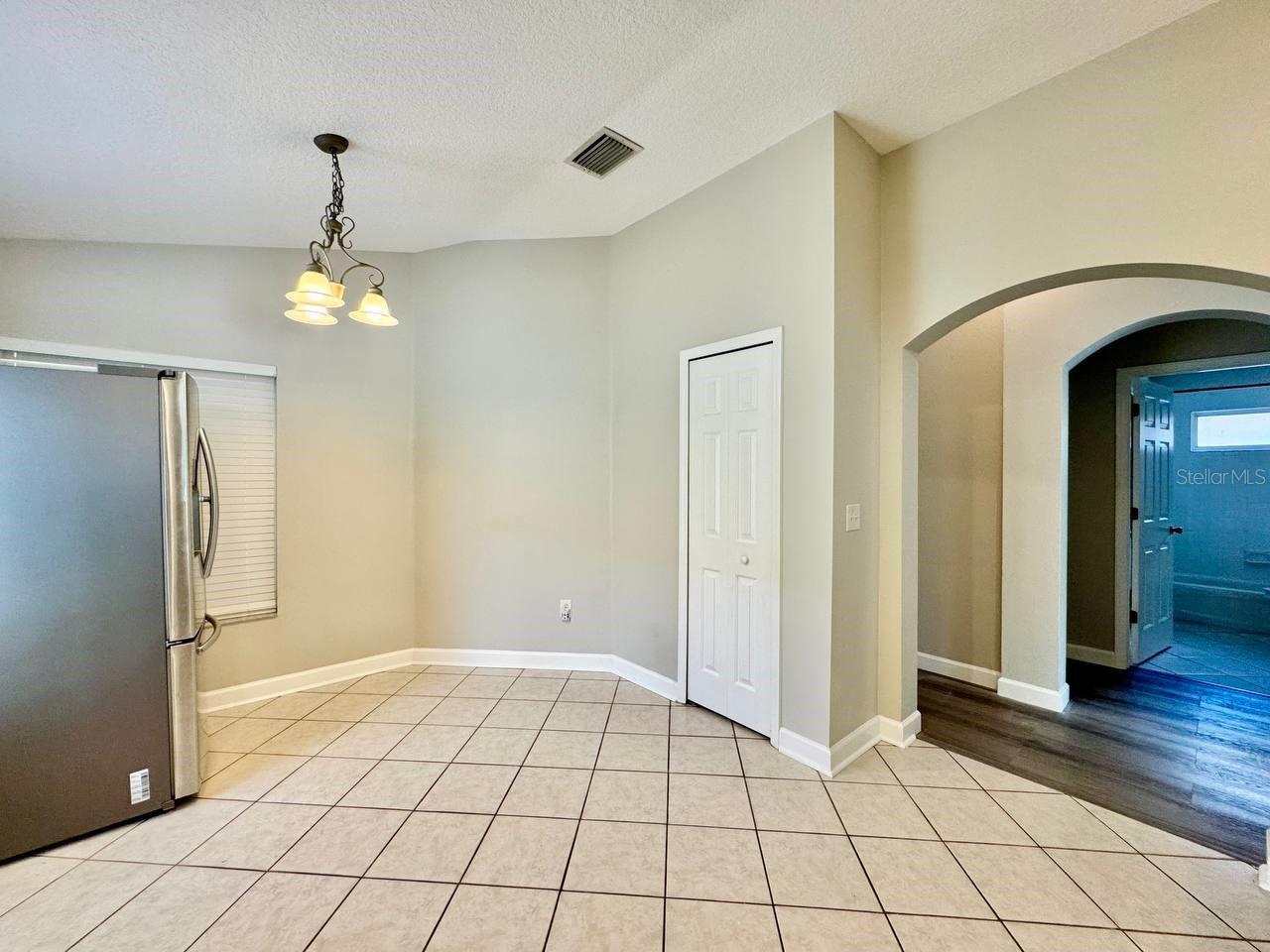 Image 14 of 43 For 18112 Canal Pointe Street