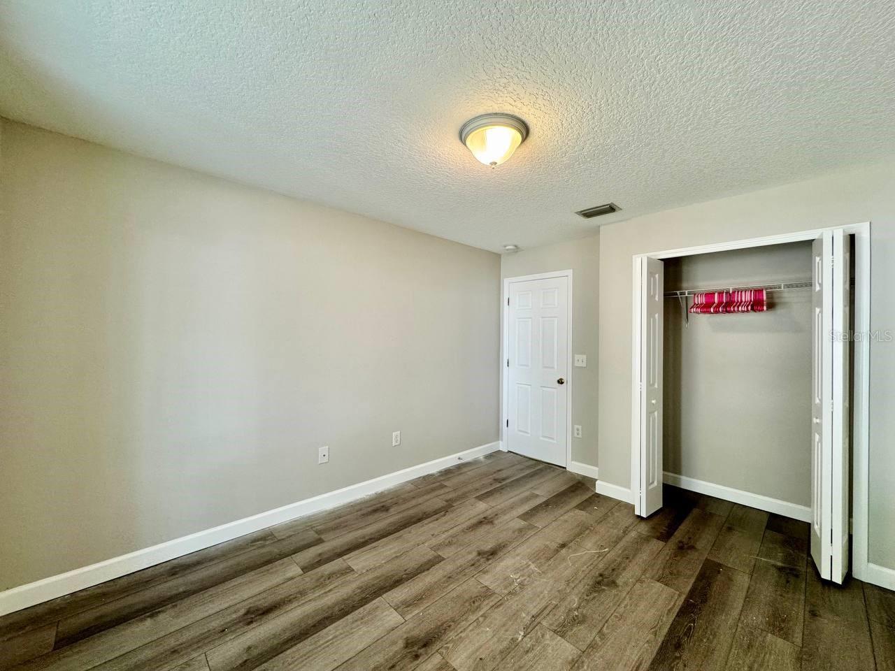 Image 18 of 43 For 18112 Canal Pointe Street