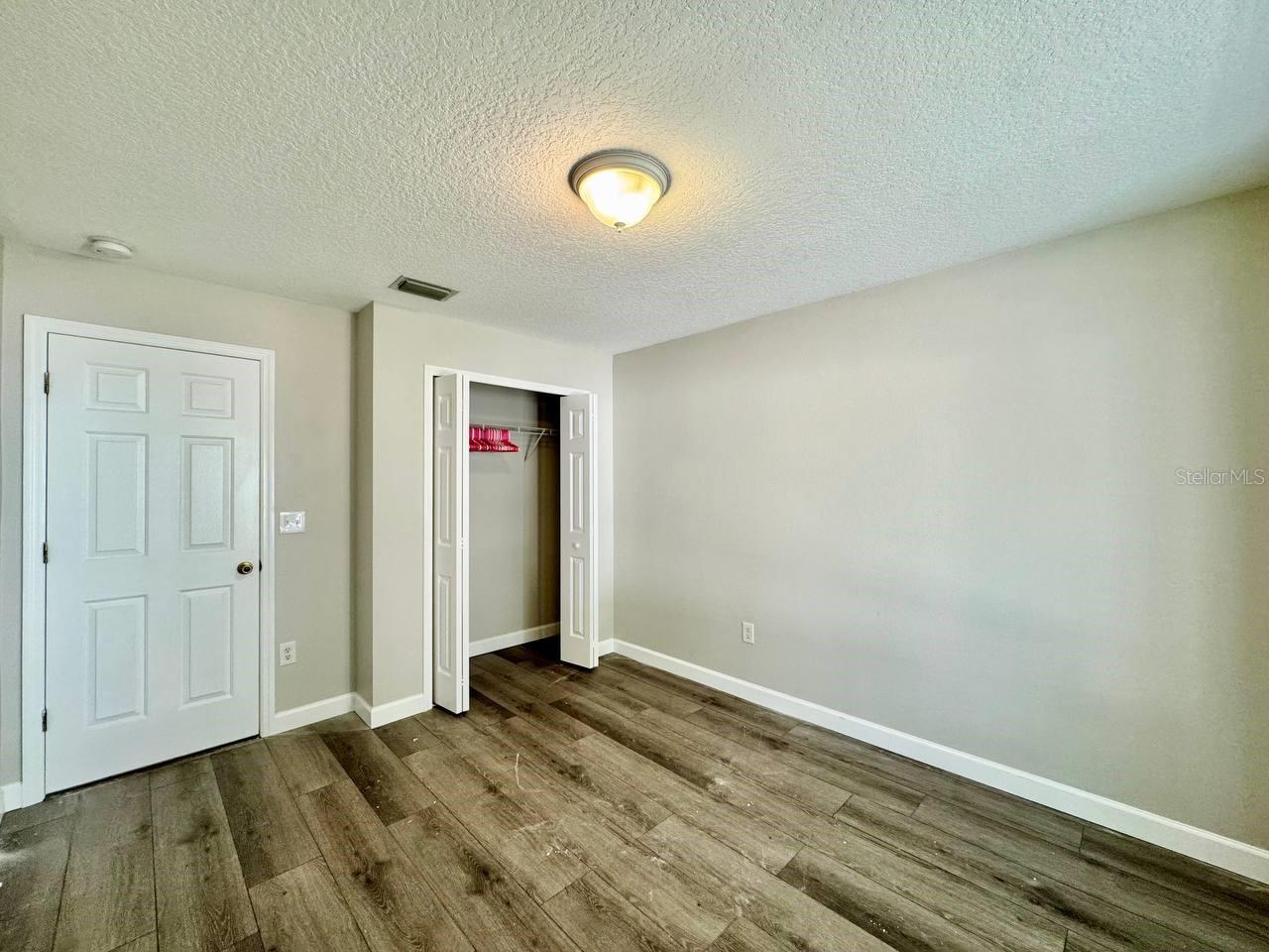 Image 19 of 43 For 18112 Canal Pointe Street