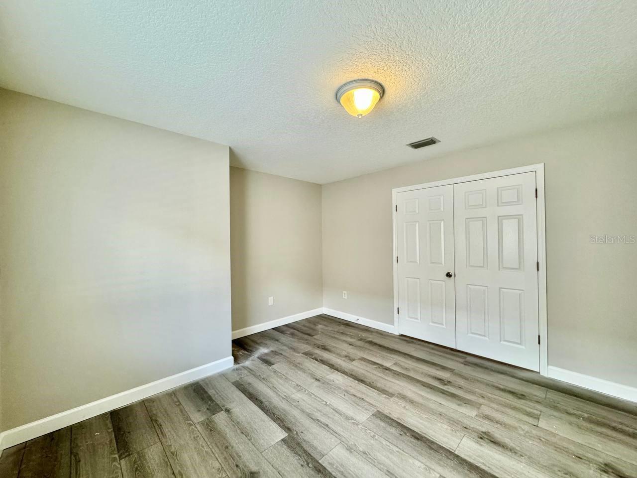 Image 35 of 43 For 18112 Canal Pointe Street