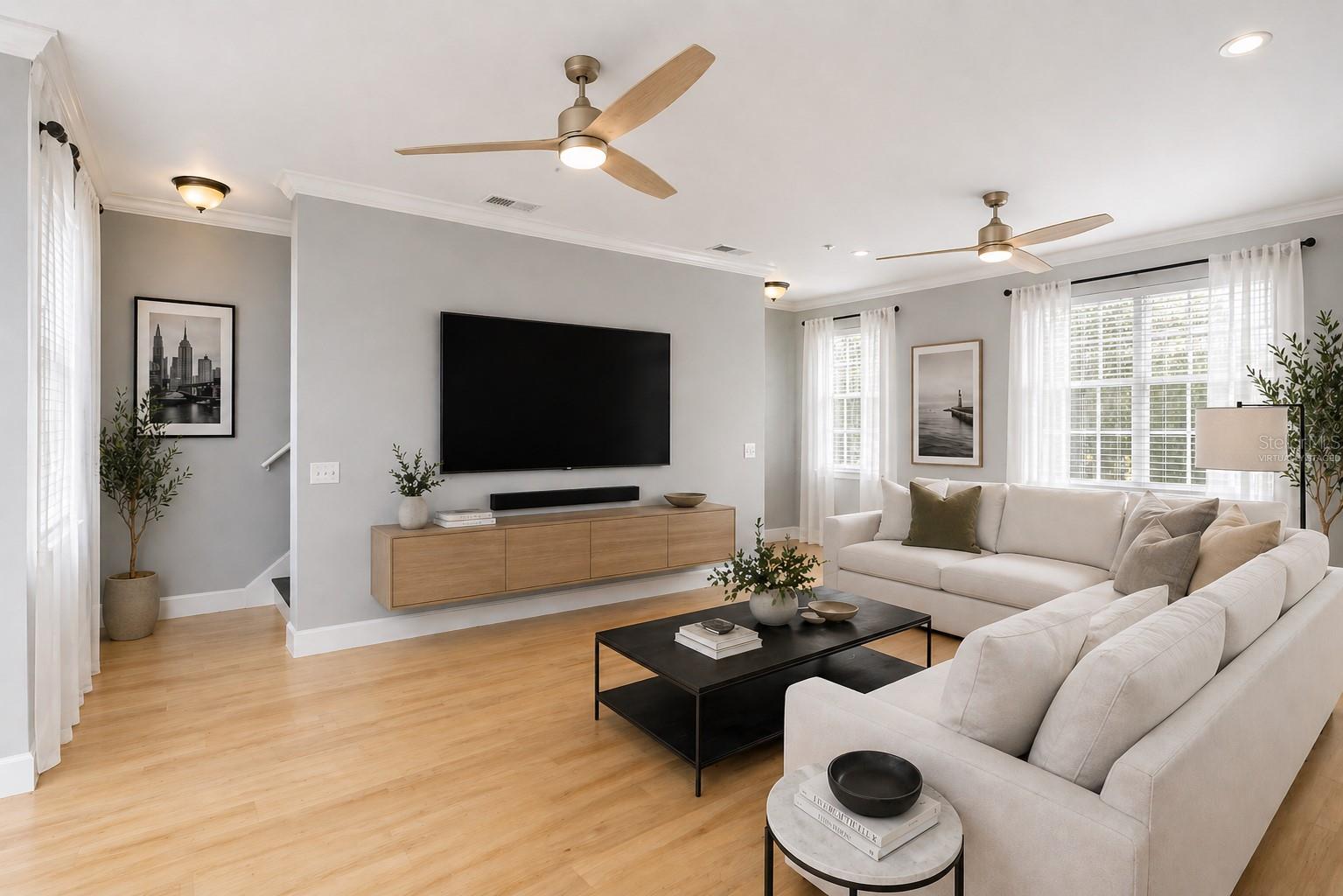 Image 2 of 22 For 2611 Espana Court