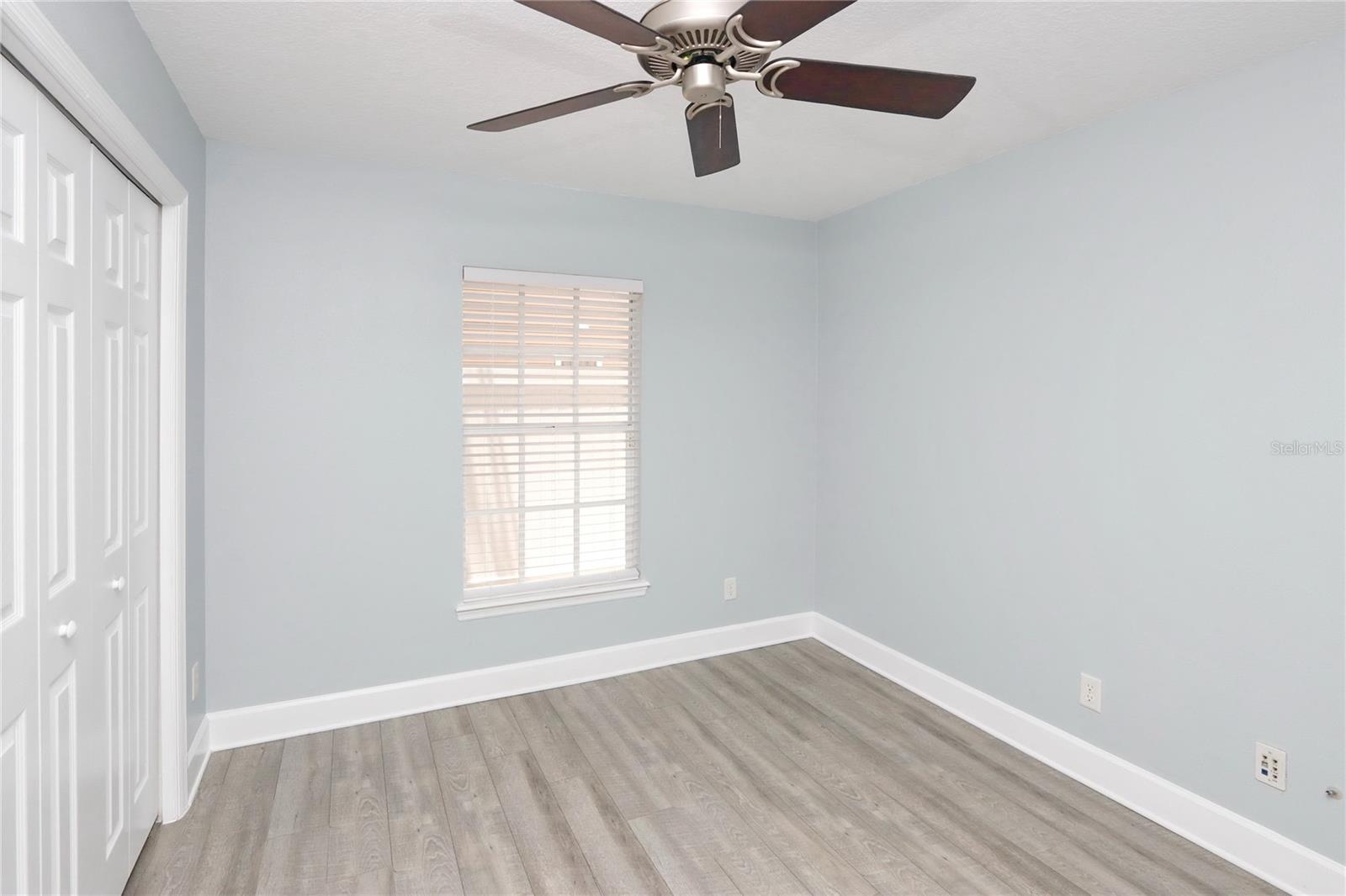 Image 20 of 22 For 2611 Espana Court