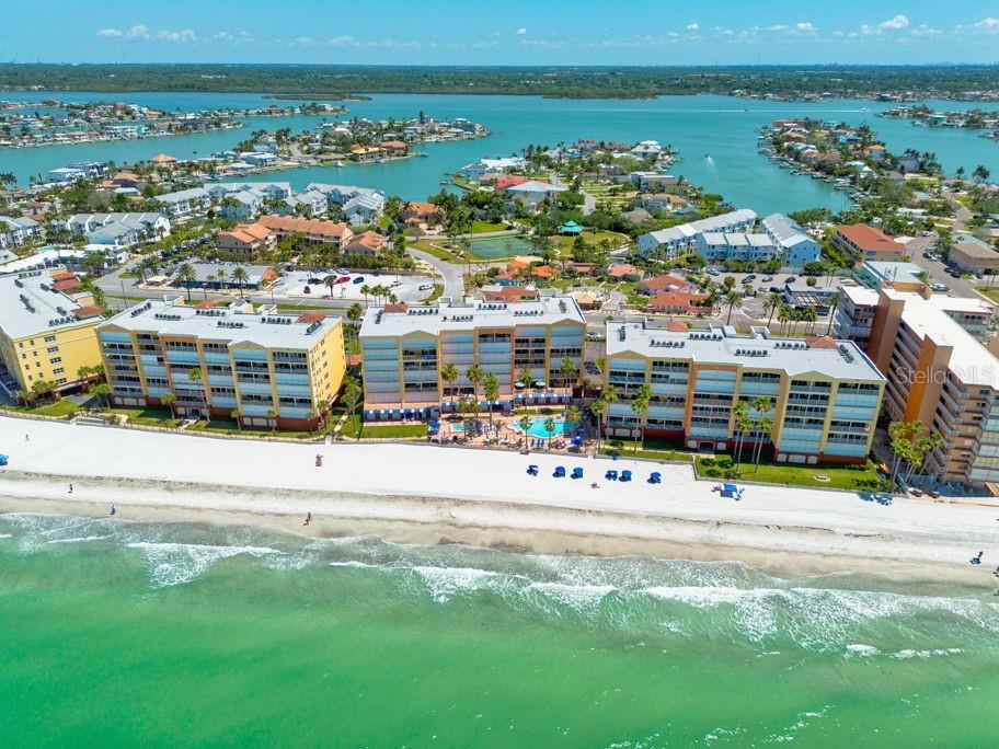 Image 65 of 75 For 16500 Gulf Boulevard 654