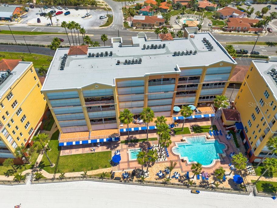 Image 73 of 75 For 16500 Gulf Boulevard 654