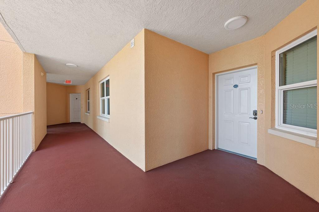 Image 8 of 75 For 16500 Gulf Boulevard 654
