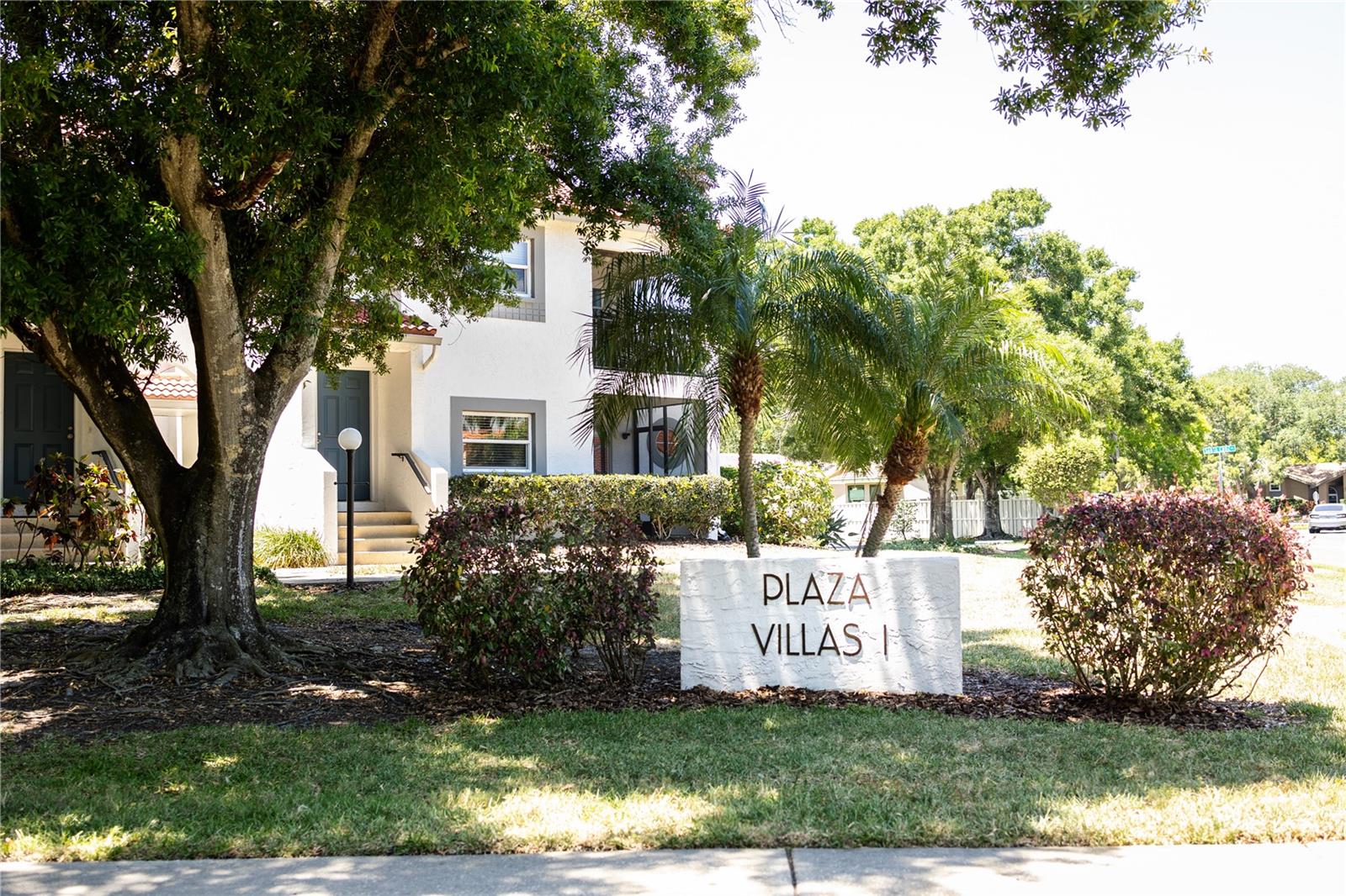 Image 2 of 18 For 500 Santa Cruz Place Ne E