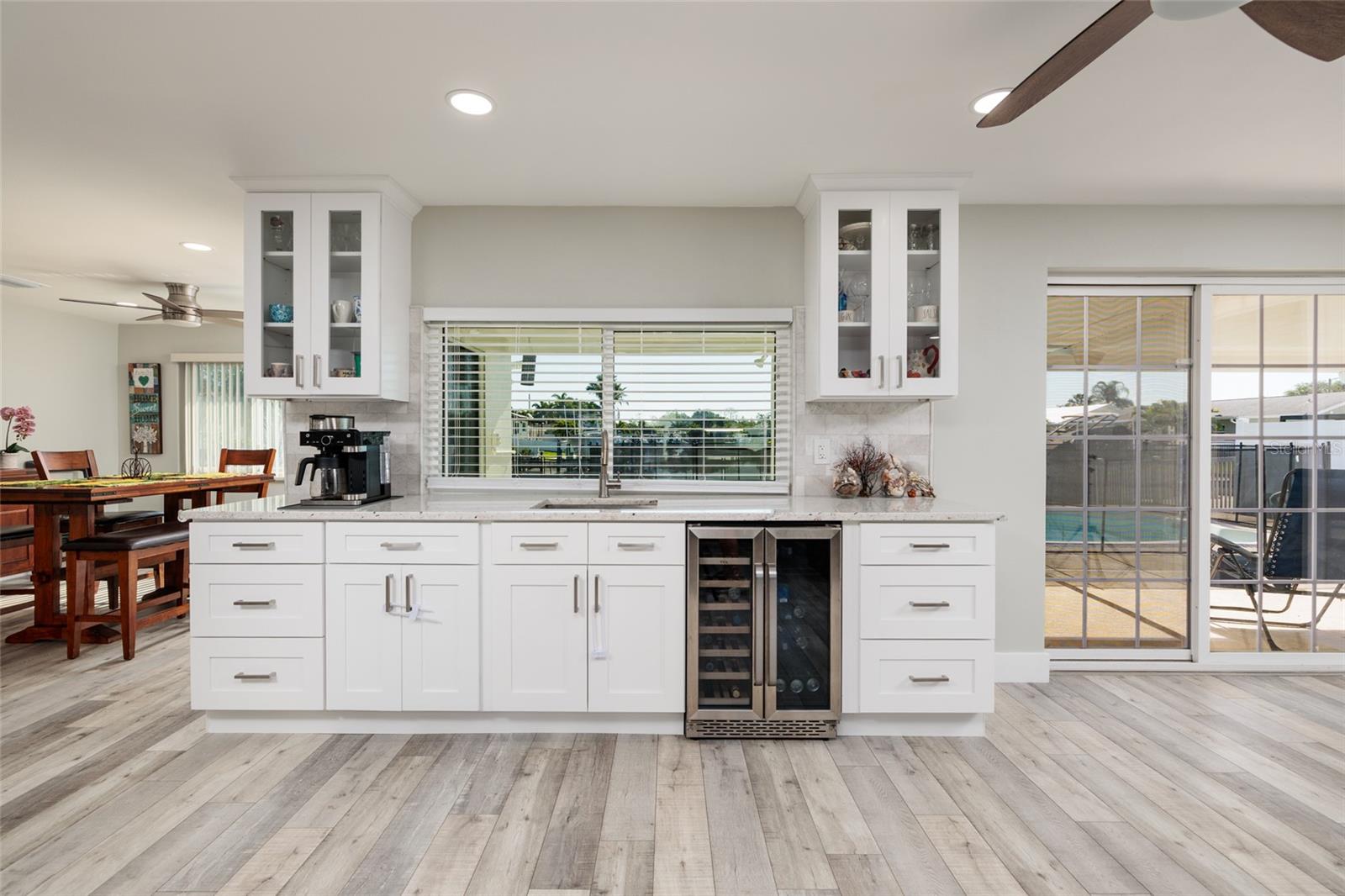 Image 11 of 35 For 9773 1st Street Ne