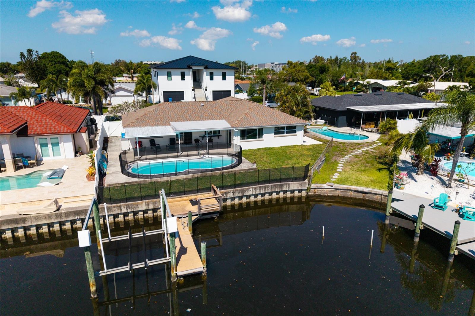 Image 15 of 35 For 9773 1st Street Ne