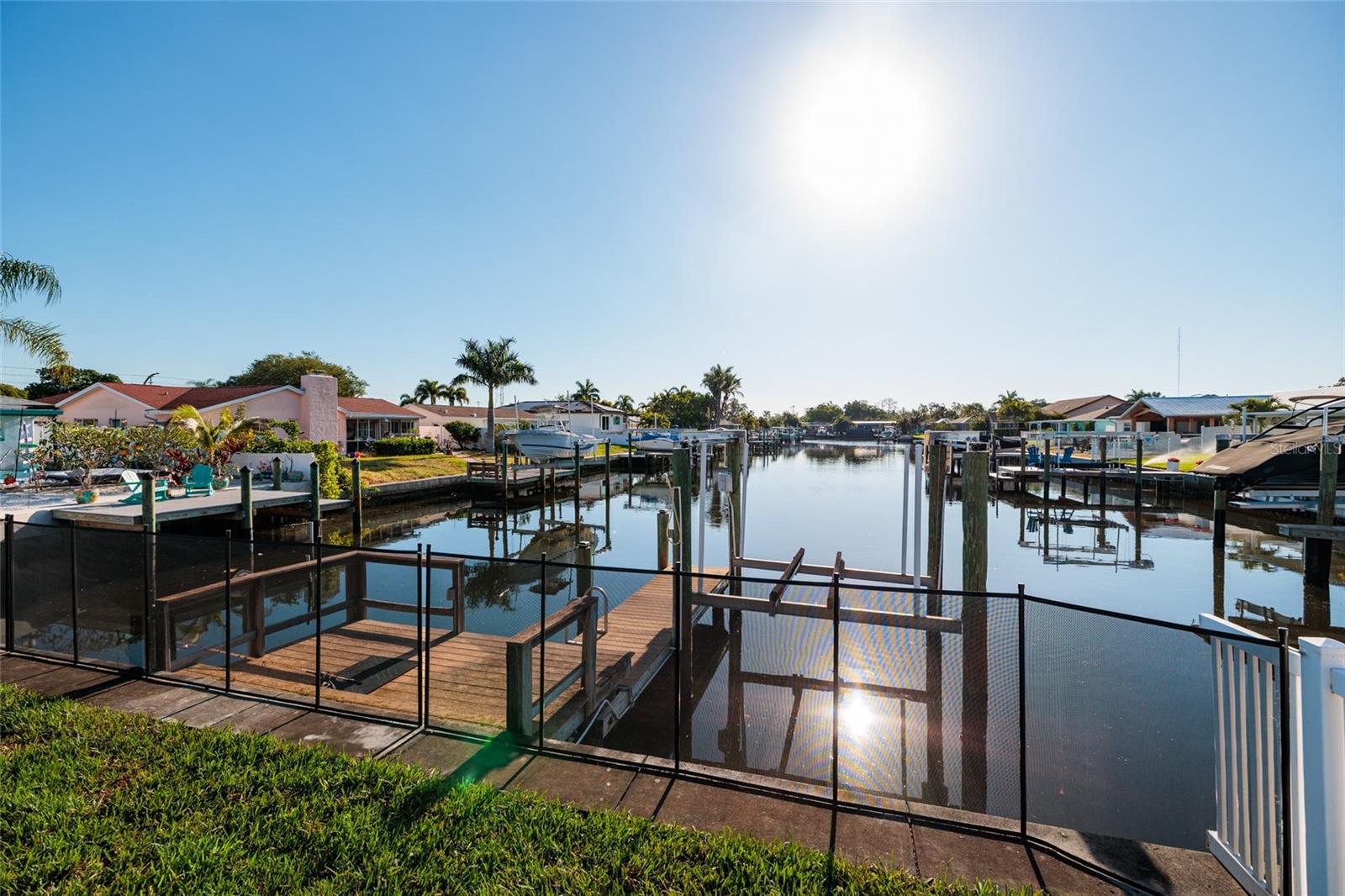 Image 24 of 35 For 9773 1st Street Ne