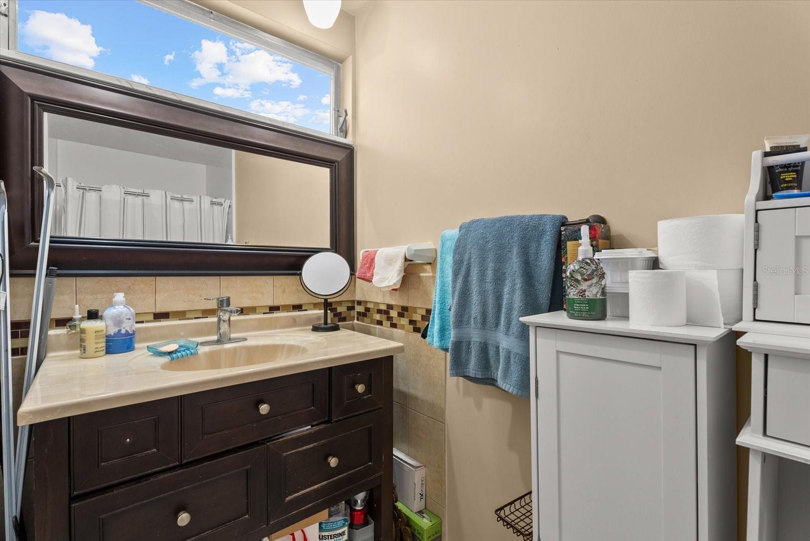 Image 14 of 28 For 2124 Greenbriar Boulevard