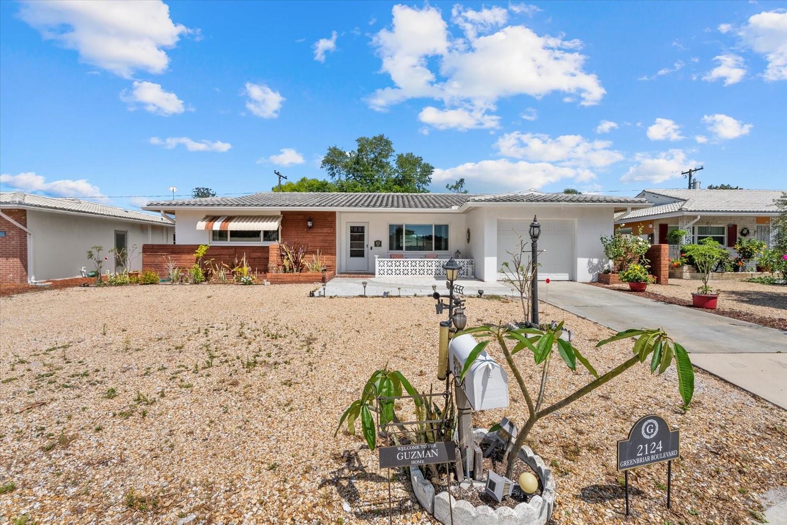 Image 2 of 28 For 2124 Greenbriar Boulevard