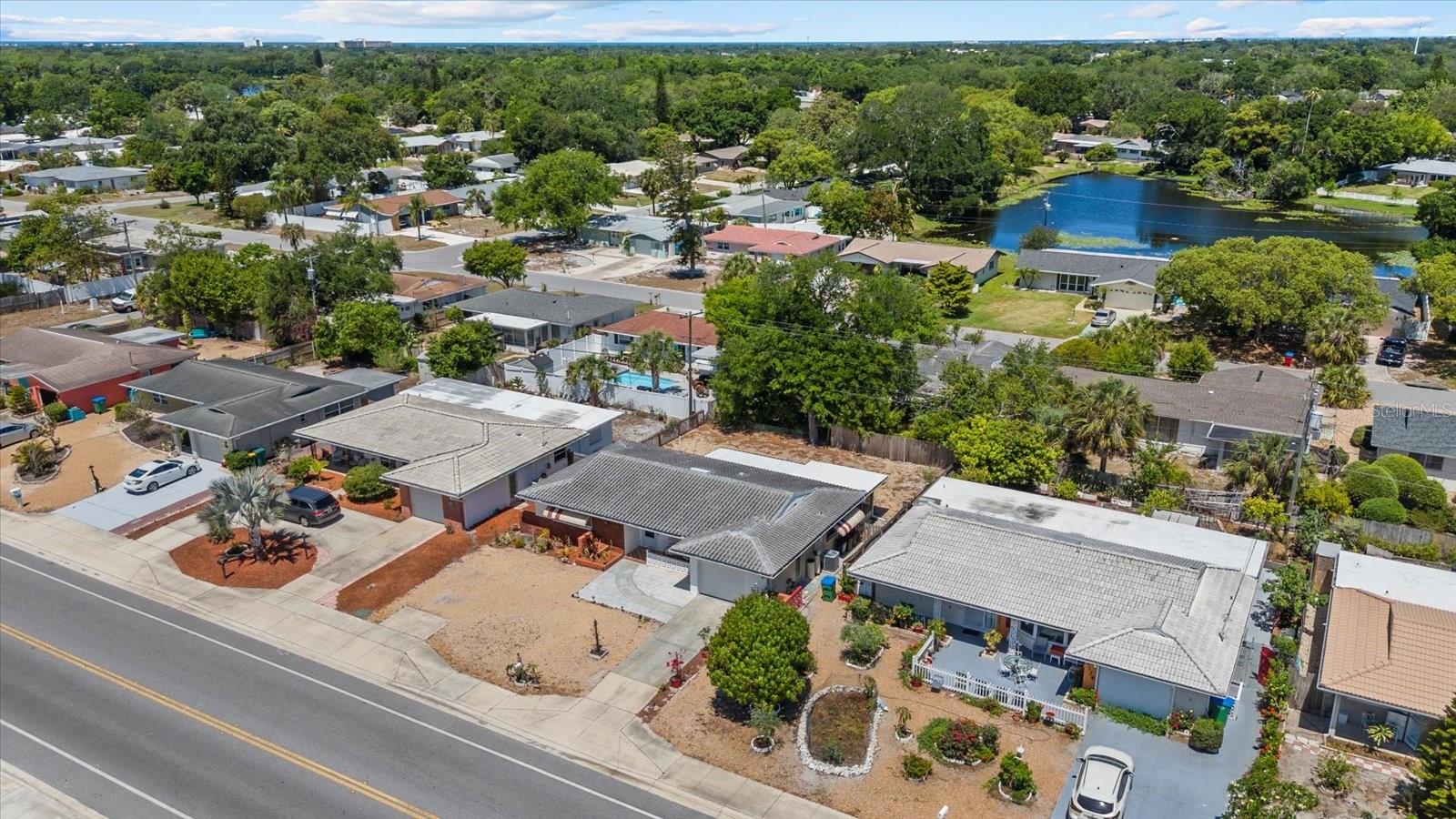 Image 20 of 28 For 2124 Greenbriar Boulevard