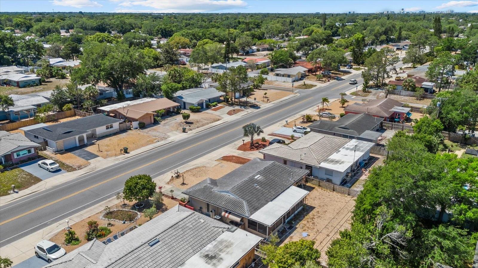 Image 22 of 28 For 2124 Greenbriar Boulevard