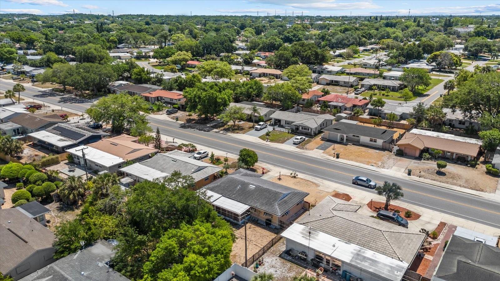 Image 23 of 28 For 2124 Greenbriar Boulevard