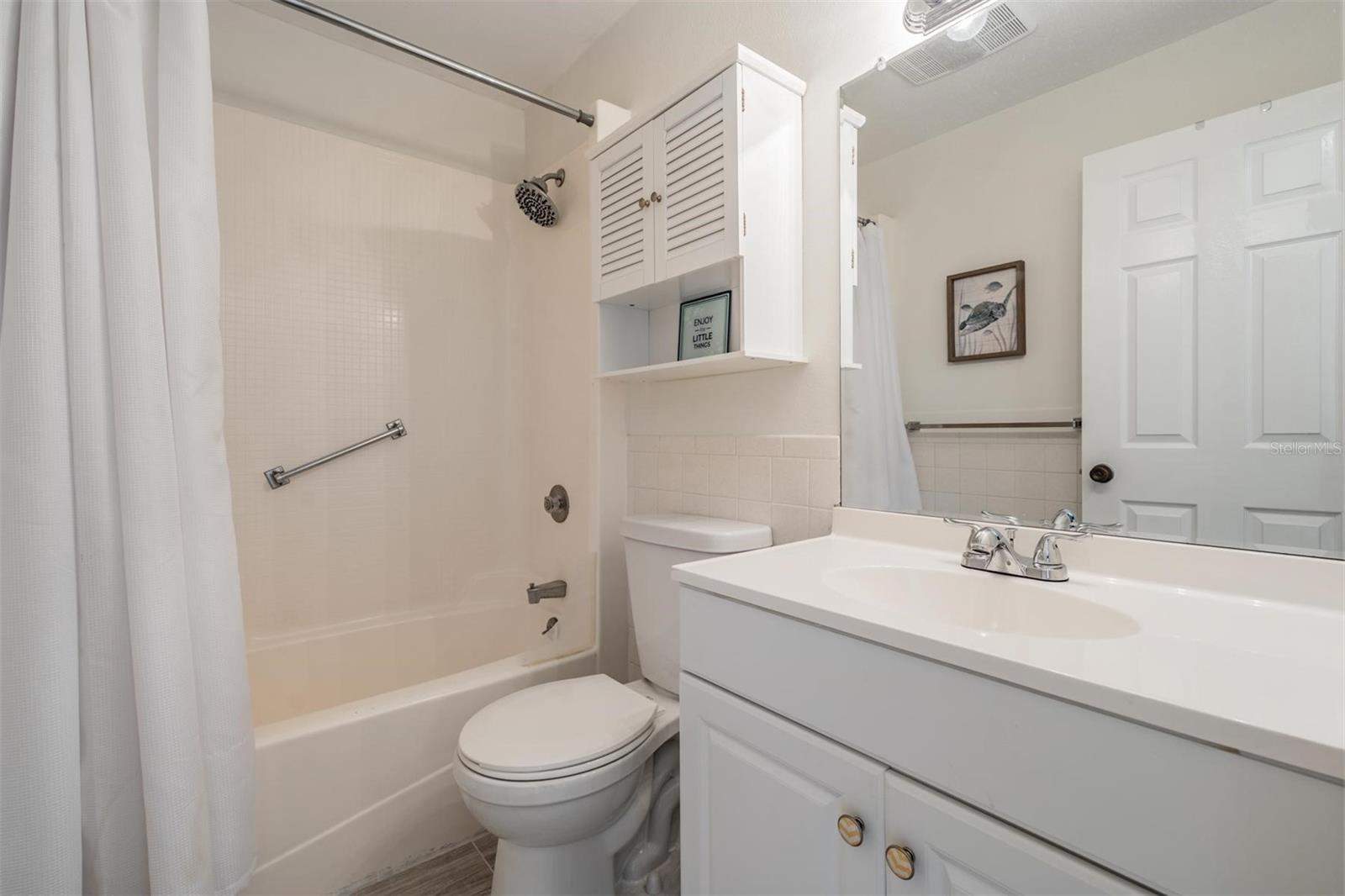Image 9 of 30 For 2700 Bayshore Boulevard 3205