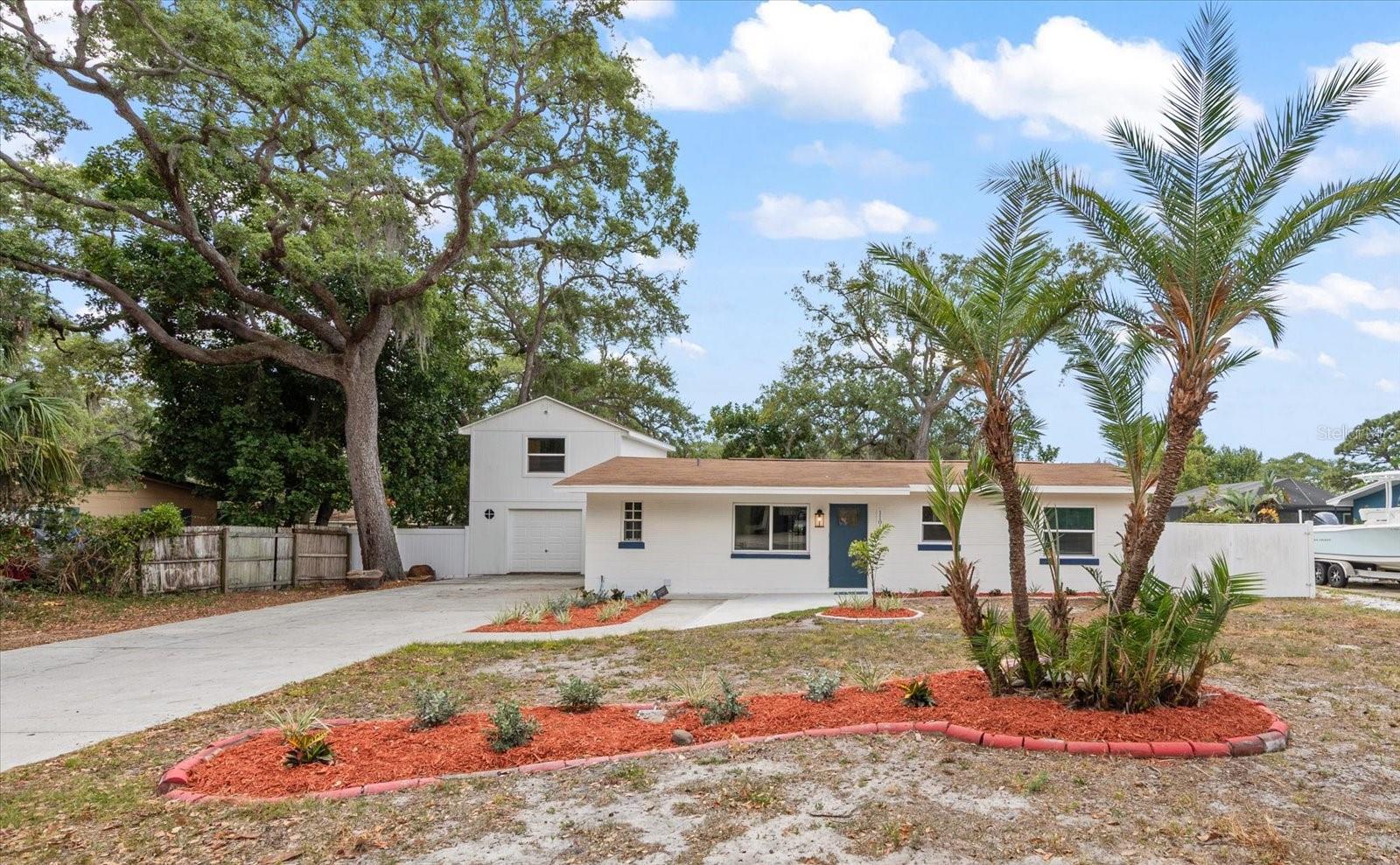Details for 11012 52nd Avenue N, ST PETERSBURG, FL 33708