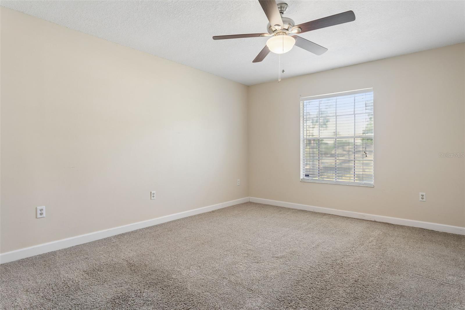 Image 16 of 26 For 6341 Treetop Circle 6341
