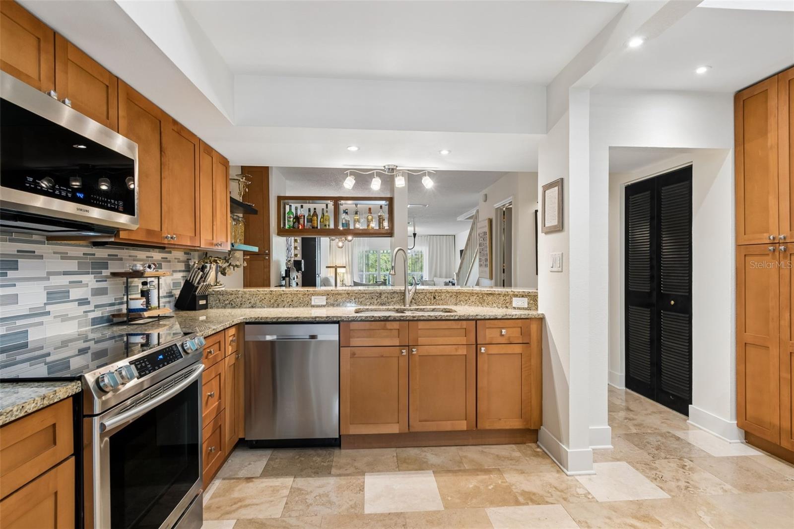 Image 4 of 36 For 2599 Dolly Bay Drive 302