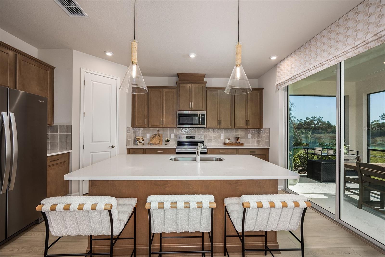Image 5 of 24 For 1758 Soaring Vida Street