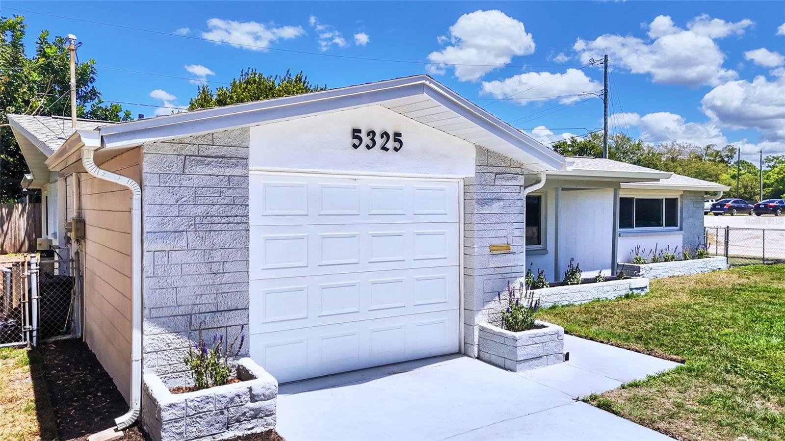 Image 6 of 50 For 5325 Devries Drive