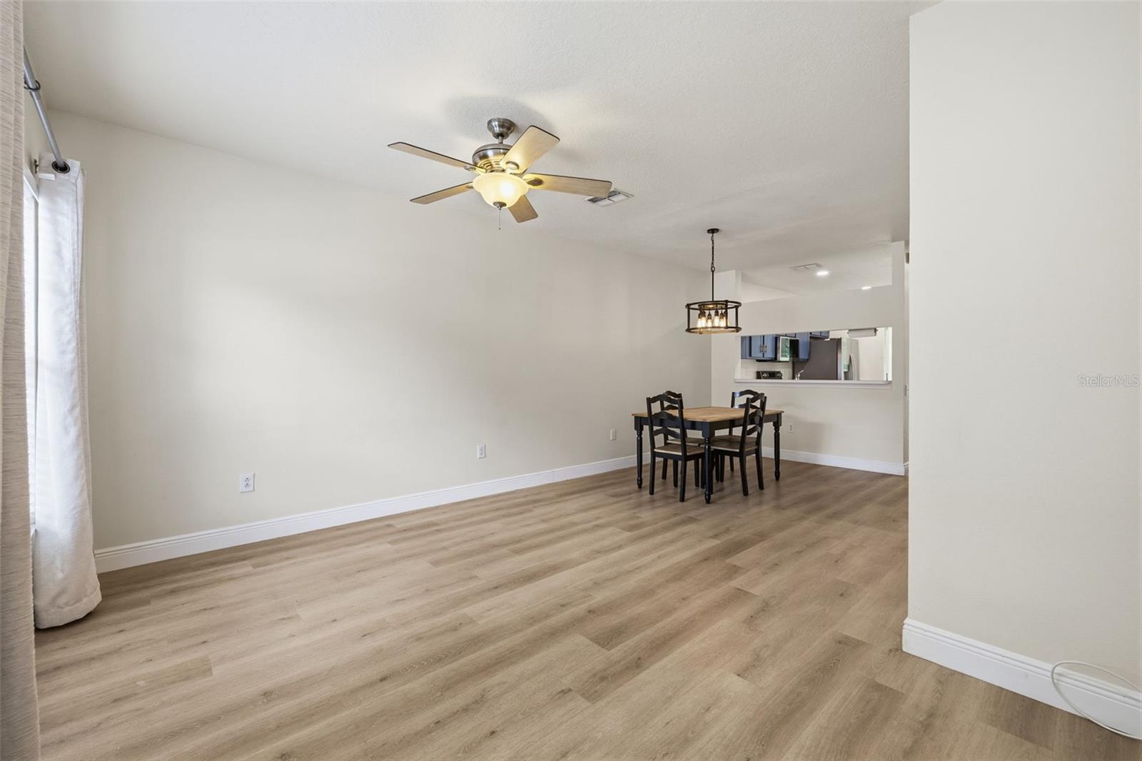 Image 4 of 25 For 1141 Kennewick Court